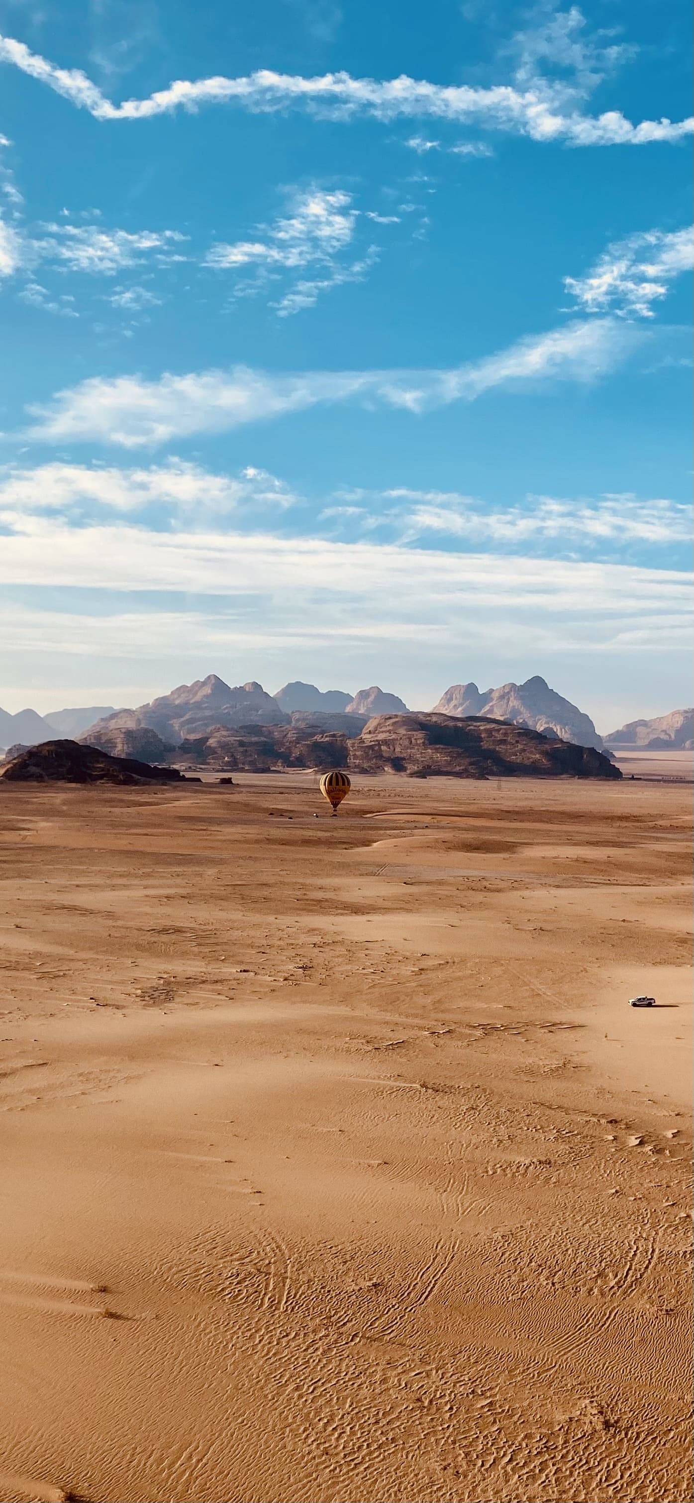 Air baloon over the desert, Jordan 